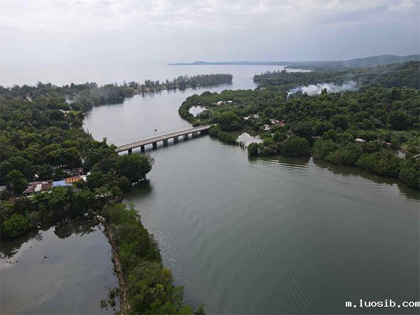 人工湖防渗膜用于景观湖建设益处多多 人工湖防渗膜用于景观湖建设益处多多