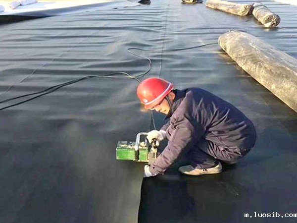 哪几点会有害养殖防渗膜的使用性能? 哪几点会有害养殖防渗膜的使用性能?