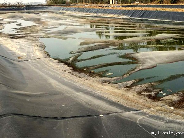 养殖土工膜的使用年限有哪些因素可决定？