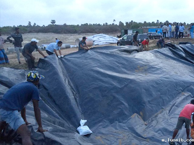 水库堤坝铺设防渗土工膜的施工要素