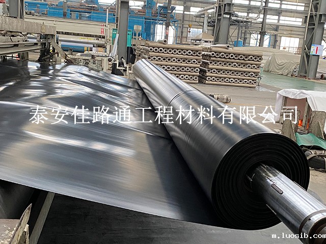 蓄水池建设使用防渗膜有哪些优势呢? 蓄水池建设使用防渗膜有哪些优势呢?