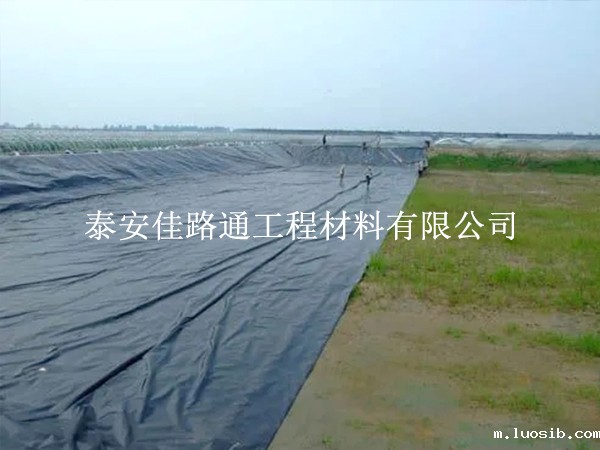 鱼虾养殖防渗膜在焊接施工中须控制其温度速度