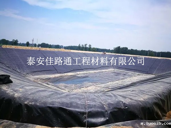 沼气池防渗膜焊接注意事项