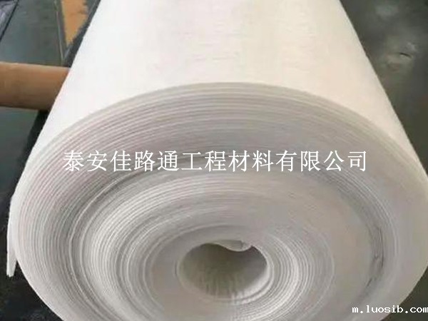 丙纶土工布：自然之水的顺畅通道