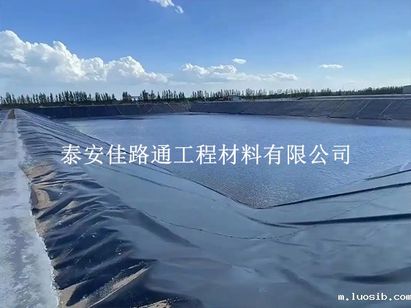 养殖防渗膜的基本焊接技巧：打造无缝防护的秘诀
