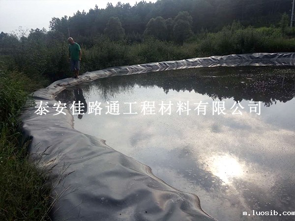 雨季焊接鱼塘防渗膜，这 6 大要点必须掌握！